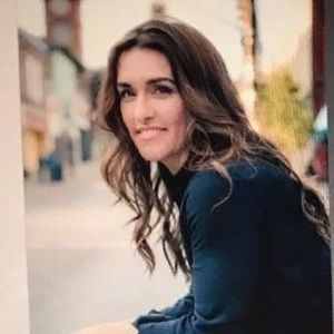 Meet your Posher, Leigh